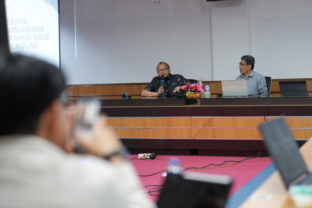 Unhas Perkuat Pengelolaan Informasi Publik melalui Bimbingan Teknis untuk Fakultas dan Sekolah